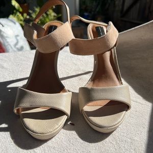 Size 8.5 ladies heels - tan - Velcro ankle wrap!